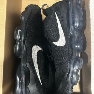 Nike Black and white Air VaporMax 2023 FK